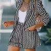 black-and-white-plaid